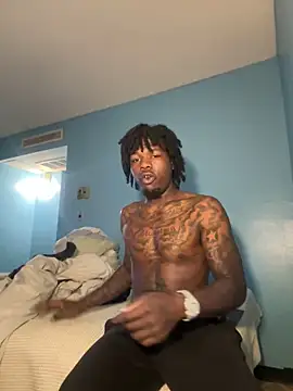 Snapshot of squirmxx10 chatting on 03-03-25, 09:33 squirmxx10 online show from 03-03-25, 09:33