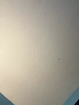 Snapshot of squirmxx10 chatting on 03-05-25, 06:33 squirmxx10 online show from 03-05-25, 06:33