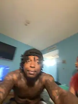 Snapshot of squirmxx10 chatting on 03-11-25, 01:59 squirmxx10 online show from 03-11-25, 01:59