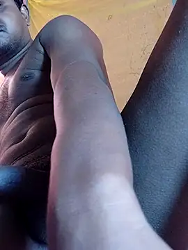 Snapshot of kingg4545 chatting on 10-28-25, 02:59 kingg4545 online show from 10-28-25, 02:59