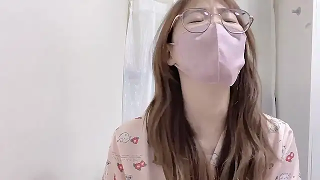 Chu1314 online show from 09-11-25, 03:34