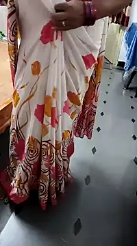 Snapshot of laxmitelugu78 chatting on 02-04-25, 01:59 laxmitelugu78 online show from 02-04-25, 01:59