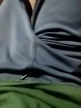 Snapshot of Playboy_bhabhi_00 chatting on 02-06-25, 03:52 Playboy bhabhi 00 online show from 02-06-25, 03:52