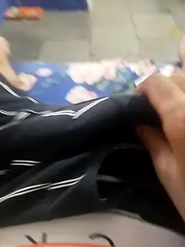 Snapshot of Playboy_bhabhi_00 chatting on 02-24-25, 12:05 Playboy bhabhi 00 online show from 02-24-25, 12:05