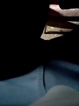 Snapshot of Playboy_bhabhi_00 chatting on 02-25-25, 04:21 Playboy bhabhi 00 online show from 02-25-25, 04:21