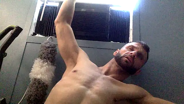 sexyhotstud12 online show from 12-19-25, 04:25