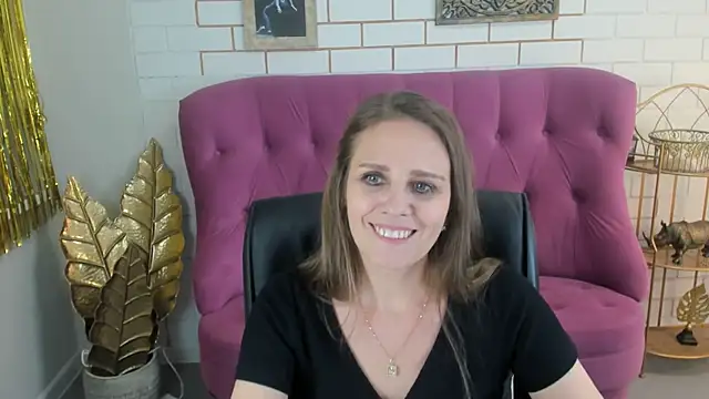 EmiliaBedy online show from 02-06-25, 03:20