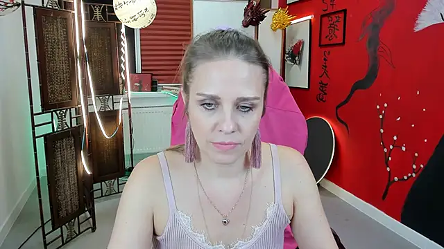 EmiliaBedy online show from 02-07-25, 12:06