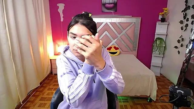 Sofii cutee online show from 03-14-25, 02:30