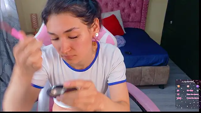 Sofii cutee online show from 01-07-26, 03:14