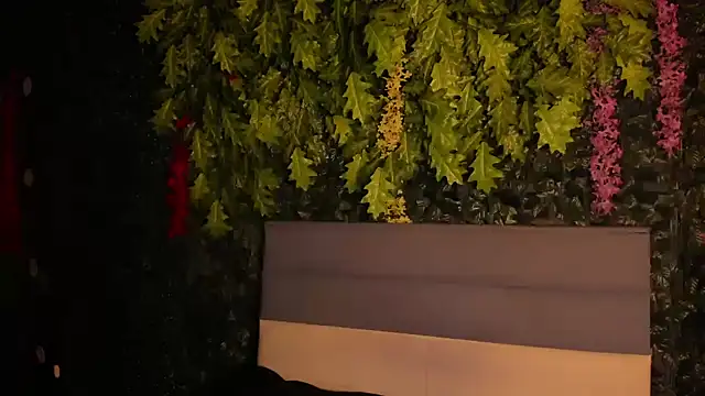 Nikki and Mayk online show from 02-11-25, 02:14