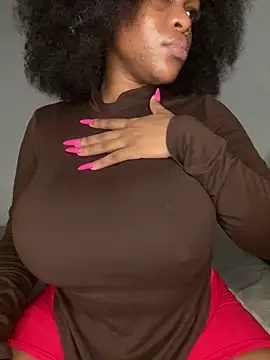 Snapshot of Boneca25 chatting on 12-20-25, 09:49 Boneca25 online show from 12-20-25, 09:49