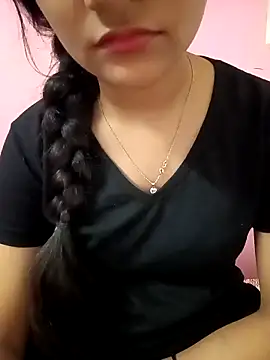 Tanu-00 online show from 12-18-25, 12:11