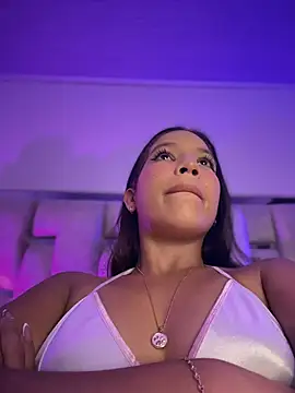 Ximena  1 online show from 02-03-26, 04:54