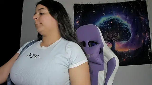 Little Shaara online show from 02-18-25, 06:58