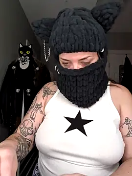 goblingirl888 online show from 10-30-25, 06:15