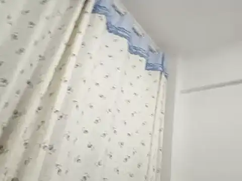 Snapshot of Awzd chatting on 02-20-25, 01:51 Awzd online show from 02-20-25, 01:51