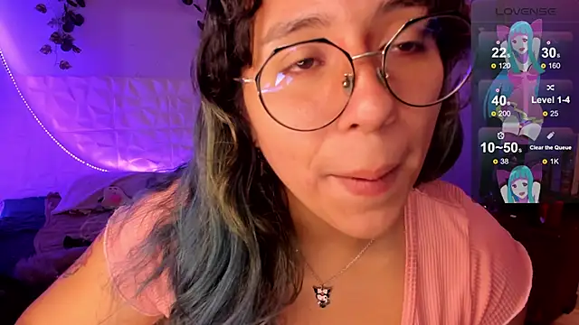 Snapshot of Ludovica6669 chatting on 03-17-25, 01:14 Ludovica6669 online show from 03-17-25, 01:14