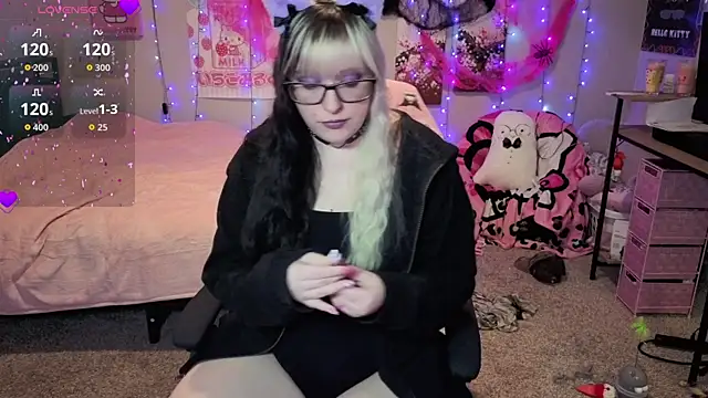 Snapshot of MissLoreleii chatting on 10-29-25, 08:54 MissLoreleii online show from 10-29-25, 08:54