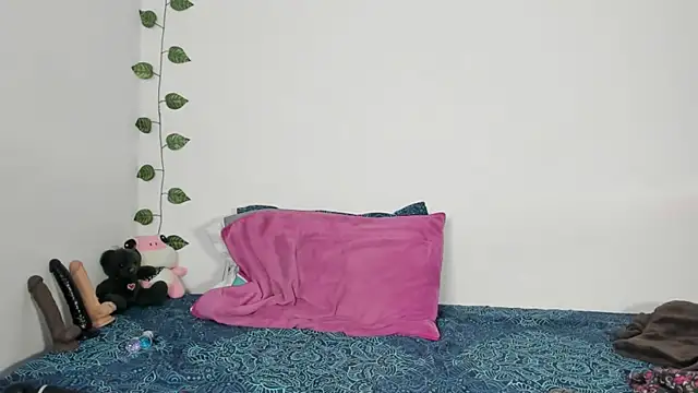 Snapshot of viankaa_miller chatting on 03-15-25, 04:57 viankaa miller online show from 03-15-25, 04:57