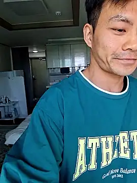 Snapshot of Doh728 chatting on 11-05-25, 12:10 Doh728 online show from 11-05-25, 12:10