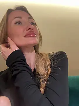 Sweet Pussy2024 online show from 02-15-25, 06:33