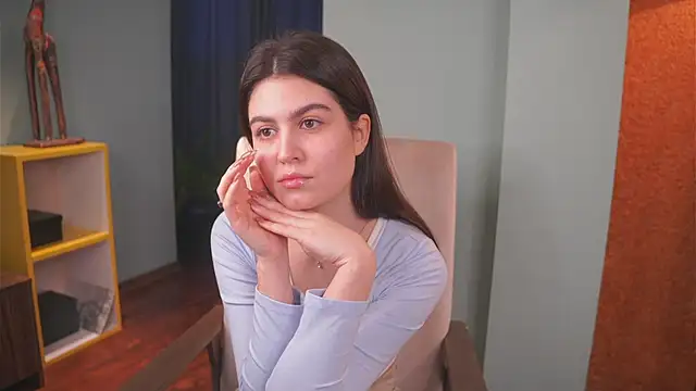 Snapshot of KennaVorn chatting on 01-28-25, 03:57 KennaVorn online show from 01-28-25, 03:57