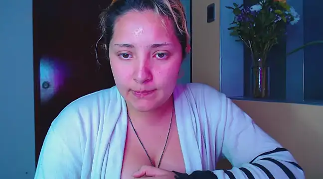 Hinako0Satorii  online show from 03-13-25, 11:49