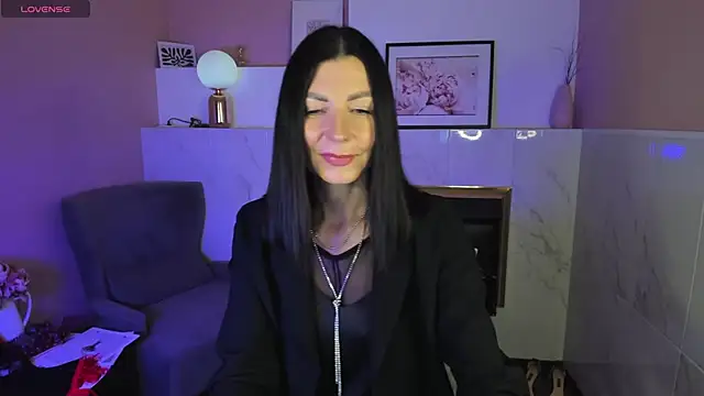 MonicaCheerful online show from 02-08-25, 08:42