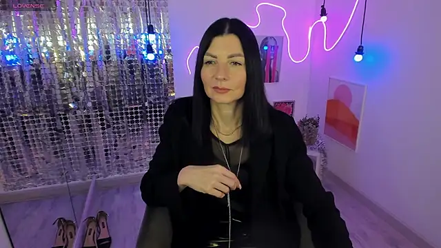 MonicaCheerful online show from 02-08-25, 05:50