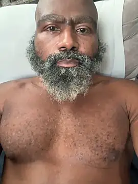 Snapshot of shavez5888 chatting on 10-20-25, 07:36 shavez5888 online show from 10-20-25, 07:36