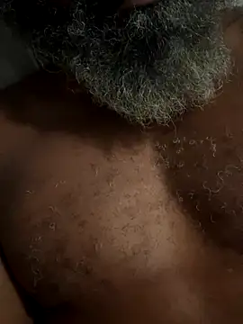 Snapshot of shavez5888 chatting on 10-28-25, 12:03 shavez5888 online show from 10-28-25, 12:03