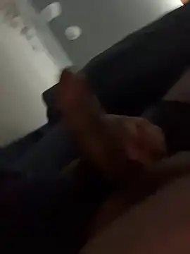 Snapshot of MrLuciifer chatting on 02-16-25, 09:27 MrLuciifer online show from 02-16-25, 09:27