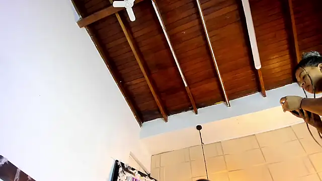 SamanthaMilann online show from 10-24-25, 10:11