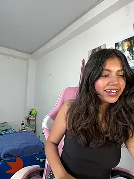 Snapshot of LiLy_kIndly chatting on 05-10-26, 07:52 LiLy kIndly online show from 05-10-26, 07:52