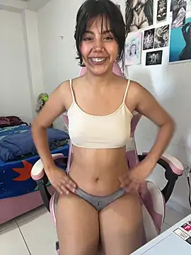 Snapshot of LiLy_kIndly chatting on 05-21-26, 02:57 LiLy kIndly online show from 05-21-26, 02:57