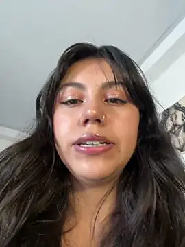 Snapshot of LiLy_kIndly chatting on 06-01-26, 09:16 LiLy kIndly online show from 06-01-26, 09:16