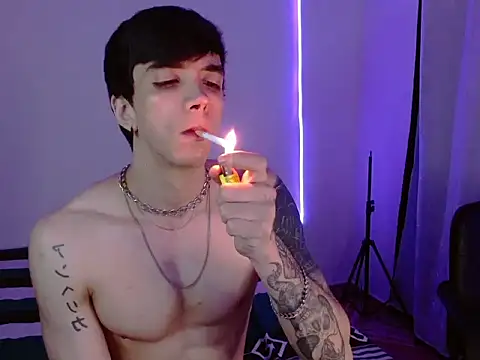 H3ll B0I online show from 01-30-25, 08:32