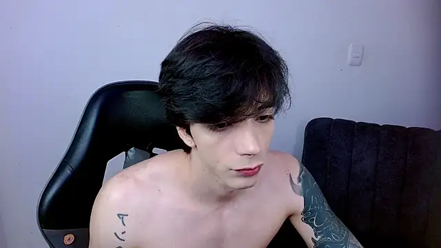 H3ll B0I online show from 06-13-26, 04:10