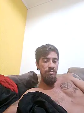 Snapshot of thallespessoa chatting on 02-16-25, 02:43 thallespessoa online show from 02-16-25, 02:43