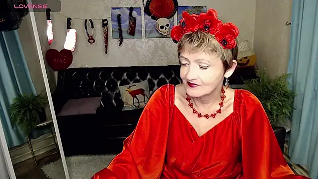 SexyGrandma  online show from 10-30-25, 04:19