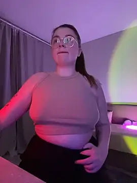 DearAlise online show from 03-20-25, 08:40