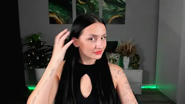 Snapshot of EmiliaBeynard chatting on 02-02-25, 01:52 EmiliaBeynard online show from 02-02-25, 01:52