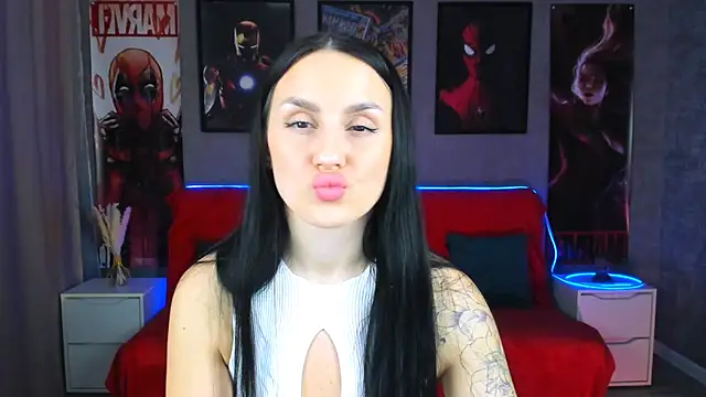 Snapshot of EmiliaBeynard chatting on 02-12-25, 01:37 EmiliaBeynard online show from 02-12-25, 01:37