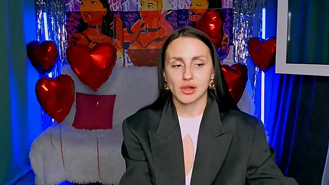Snapshot of EmiliaBeynard chatting on 03-08-25, 06:16 EmiliaBeynard online show from 03-08-25, 06:16
