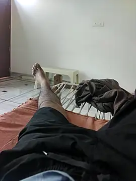 xmanrawan2 online show from 10-25-25, 09:39