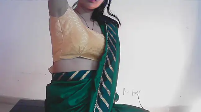 Snapshot of kajal__bhabhi_ chatting on 02-08-25, 03:31 kajal bhabhi online show from 02-08-25, 03:31