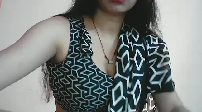 Snapshot of kajal__bhabhi_ chatting on 02-13-25, 02:20 kajal bhabhi online show from 02-13-25, 02:20