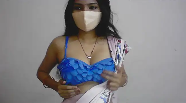 Snapshot of kajal__bhabhi_ chatting on 02-17-25, 04:04 kajal bhabhi online show from 02-17-25, 04:04