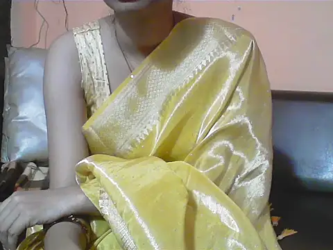 Snapshot of kajal__bhabhi_ chatting on 03-02-25, 04:21 kajal bhabhi online show from 03-02-25, 04:21